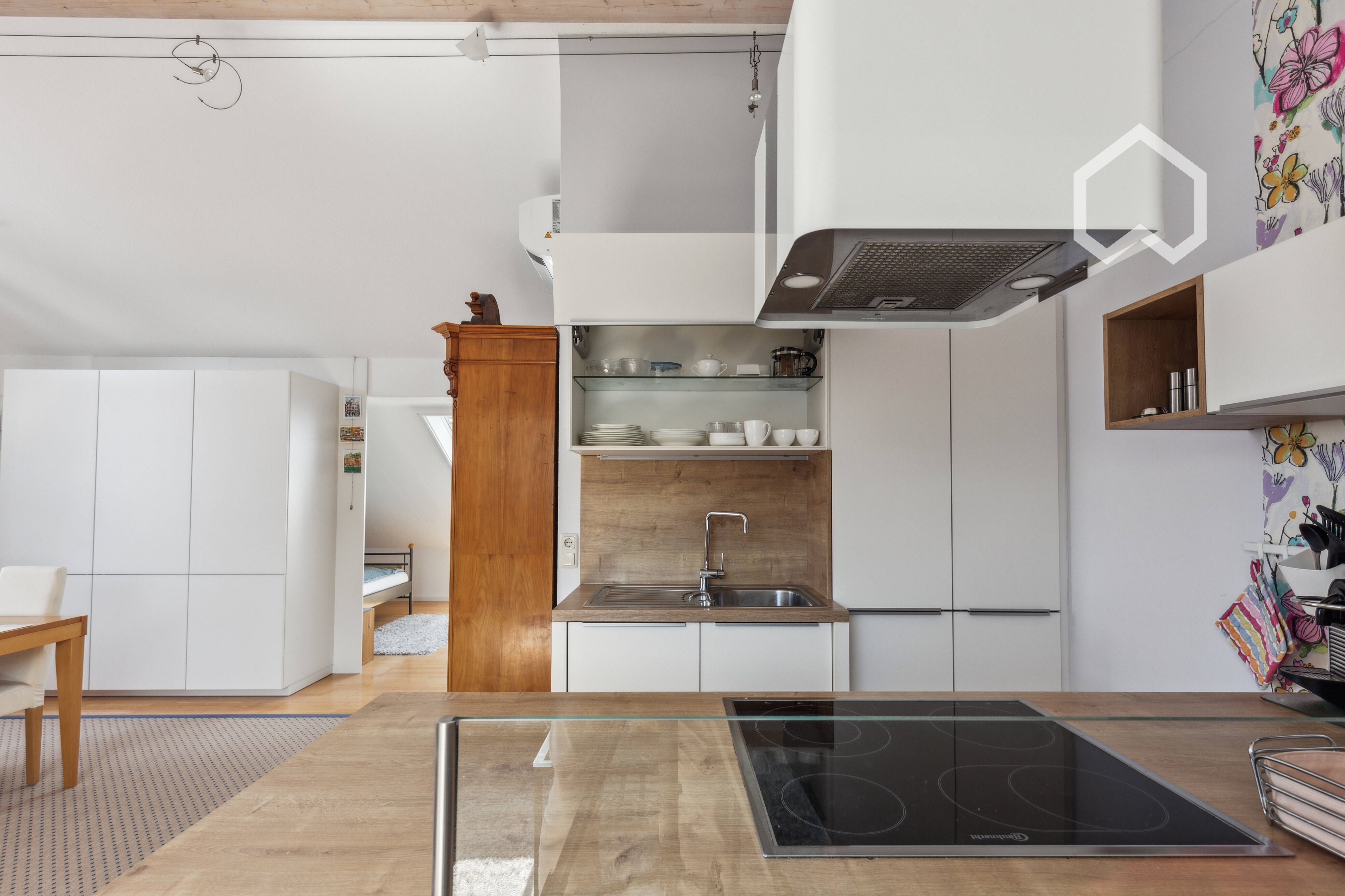  Bad Homburg. Near U2, Attic Apartment With High Living Comfort.  -  Bad Homburg. Near U2, attic apartment with high living comfort.  - Gallery -  10