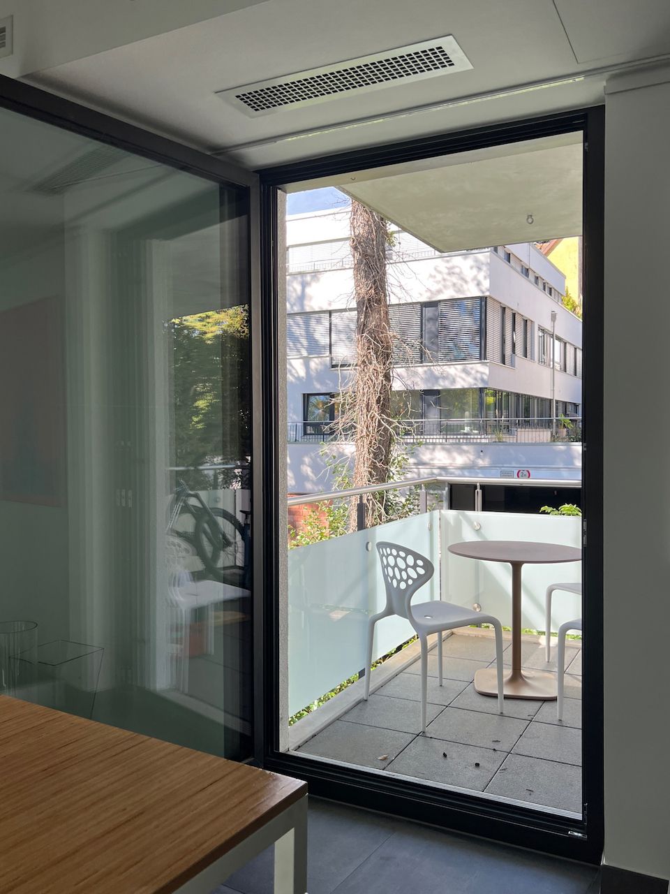  Spacious & Perfect Home Located In Freiburg Im Breisgau  -  Spacious & perfect home located in Freiburg im Breisgau  - Gallery -  6