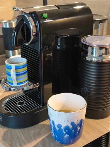 Modern design apartment directly across from Sanssouci Park – Ideal for 1-2 adults