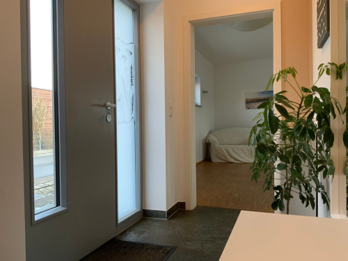 Bright loft in low-energy house in Erlangen - Gallery - 17