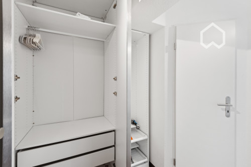 Cozy Appartment in Düsseldorf near Central Station - Gallery - 14