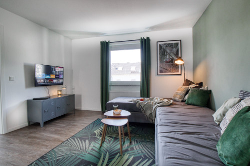 Business Apt l Airport/Fair l 4 Guests – ZachaStay - Gallery - 35