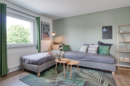 Business Apt l Airport/Fair l 4 Guests – ZachaStay - Gallery - 34