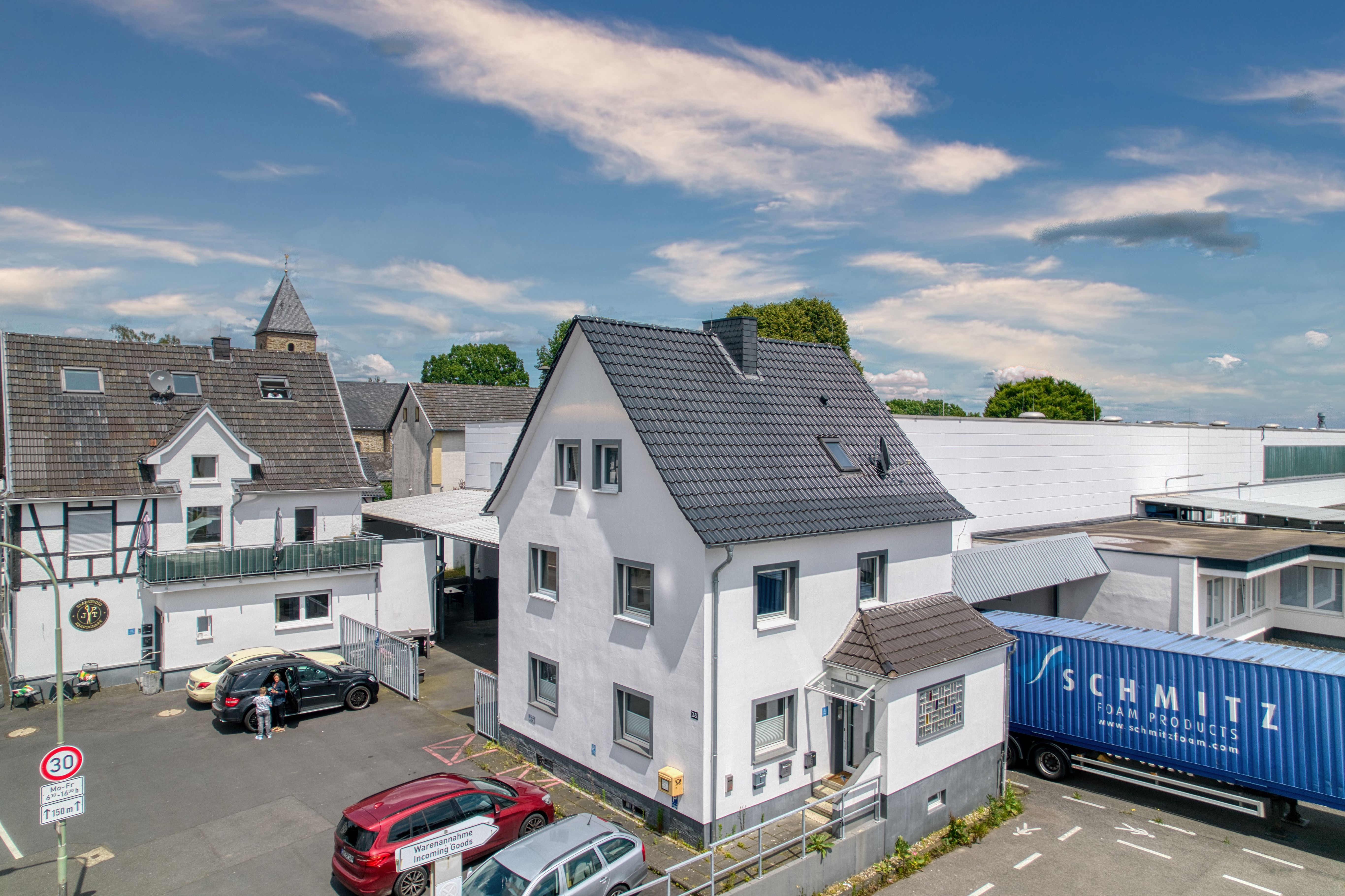 Business Apt L Airport/Fair L 4 Guests – ZachaStay - 1
