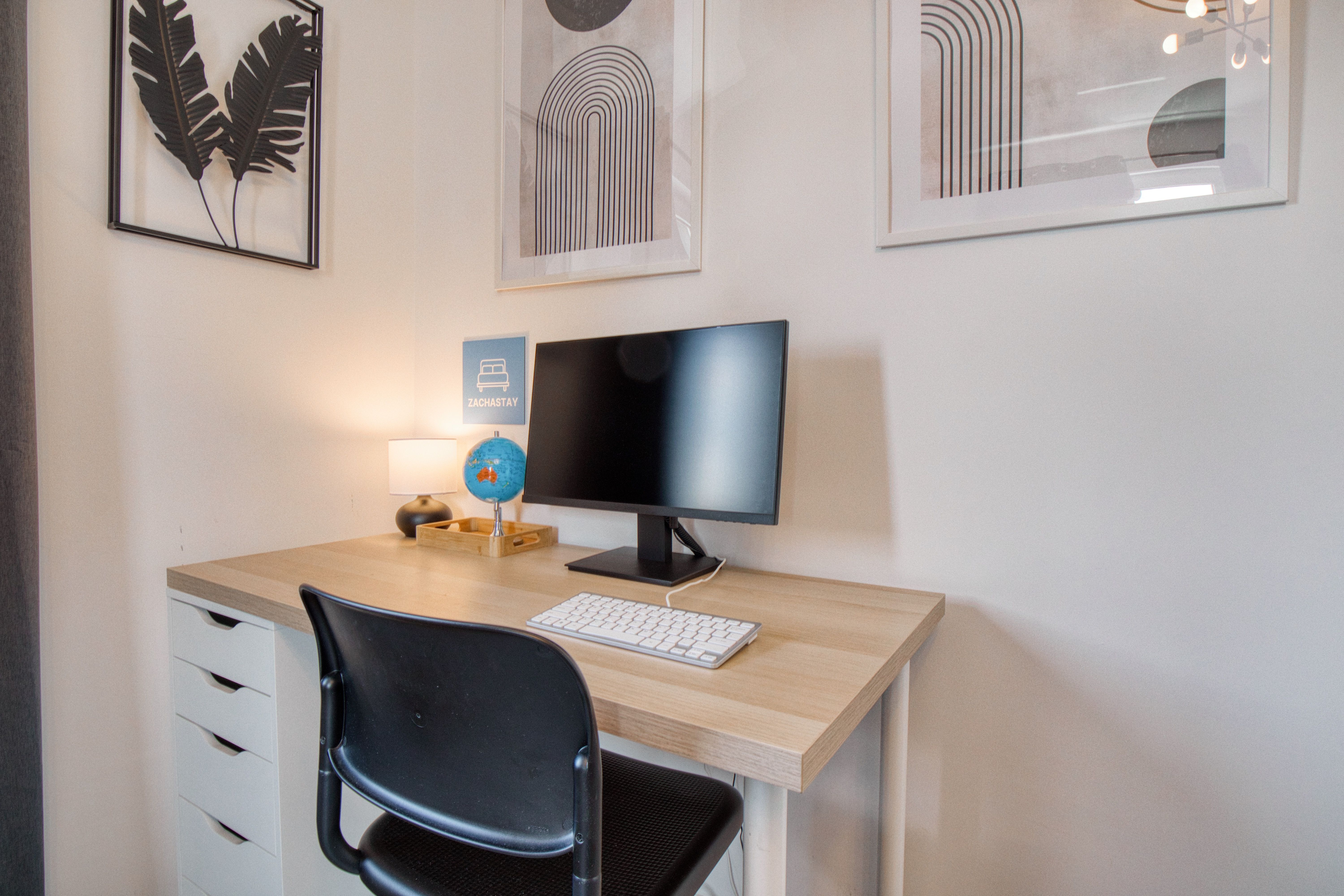 Business Apt L Airport/Fair L 4 Guests – ZachaStay - 5