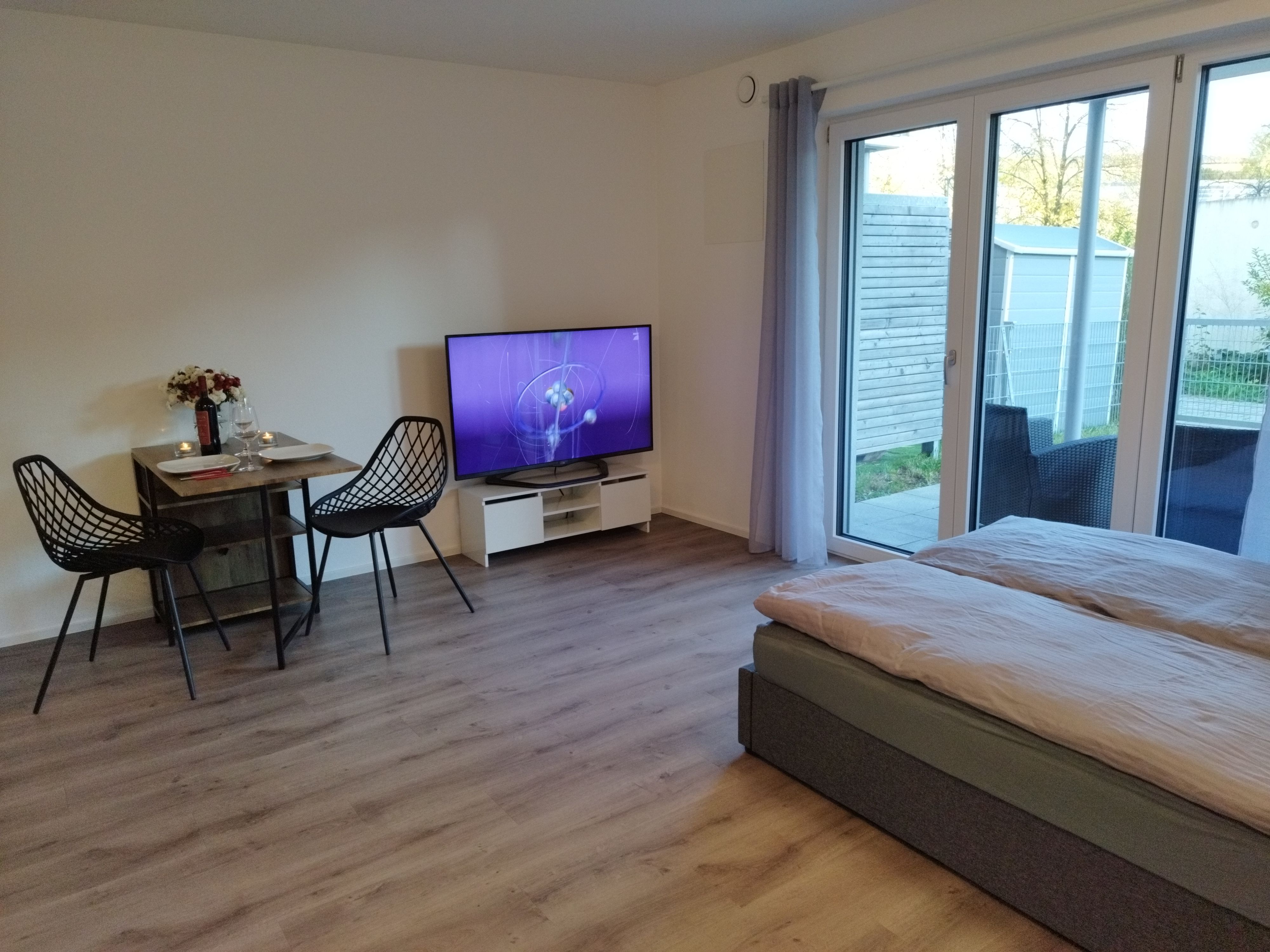 Newly Furnished New Building Bright With Garden Centrally Located Near S-Bahn Incl. Fiber Optic Conn - 14