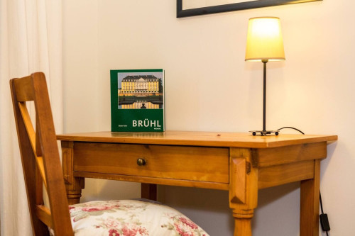 Gemütliches Apartment in Gründerzeithaus in der Brühler Innenstadt