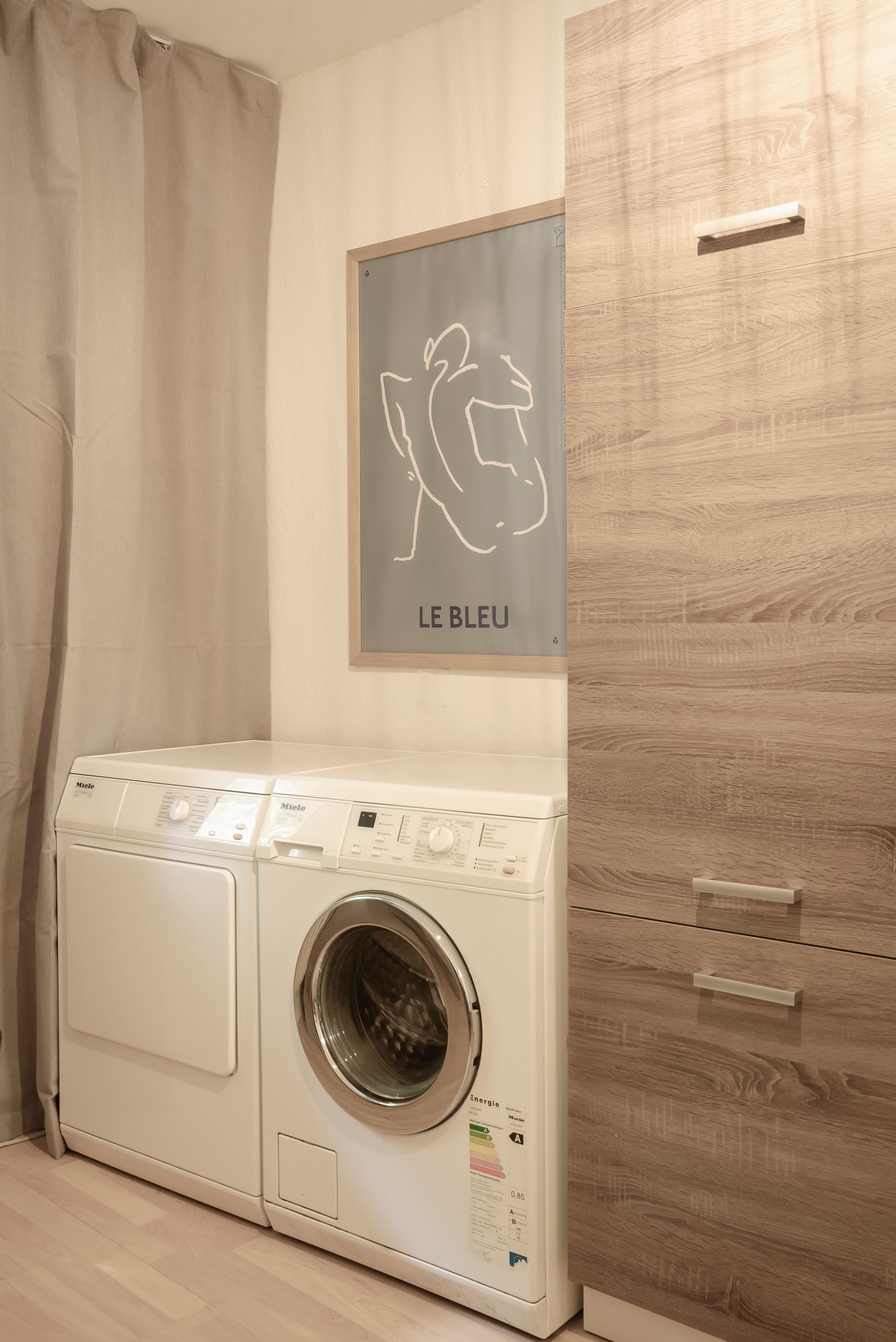 6 Minutes From Hamburg Airport – Spacious 2.5-Room Apartment With Charm And Great Location - 9