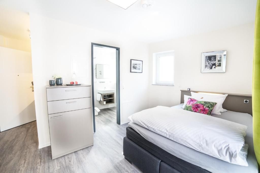 Modern Studio With Cleaning Service In Friedberg - Modern studio with cleaning service in Friedberg - Gallery - 4
