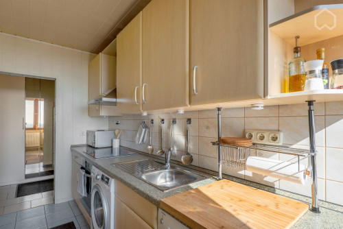 Welcome to Offenbach! Living with skyline view!