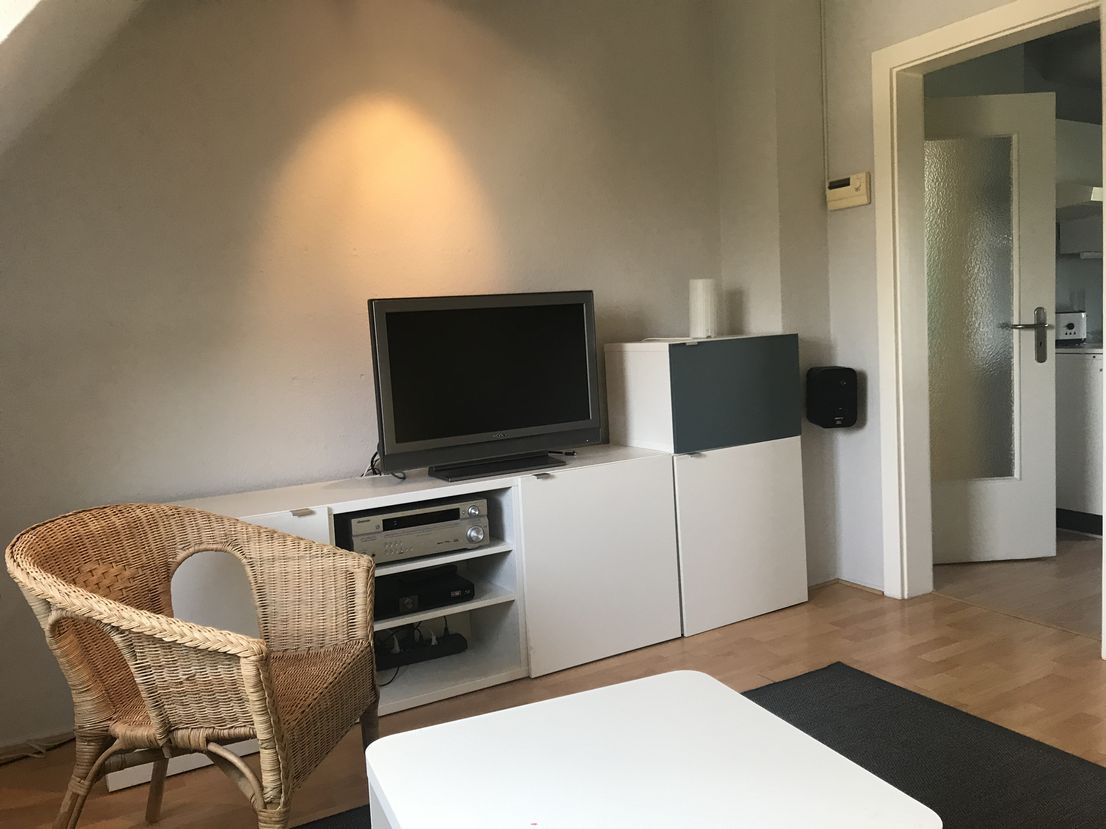 Quiet 2 Room Apartment In Meerbuch Büderich In EInfamilienhaus - 10
