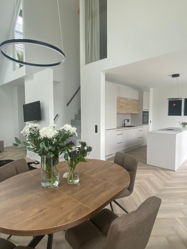 Unique and stylish maisonette apartment for rent