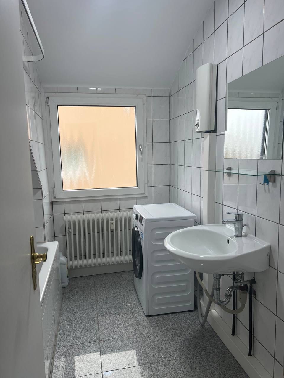 Bright 3 Room Appartment Incl. Balcony - 11