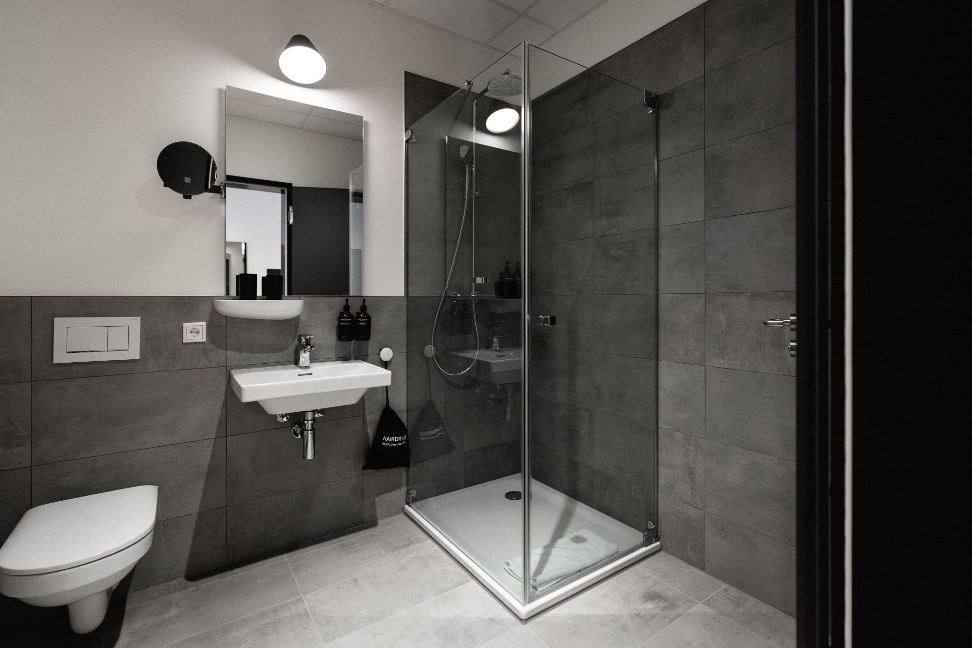  Mondern Style Studio Apartment  -  Mondern Style Studio Apartment  - Gallery -  4