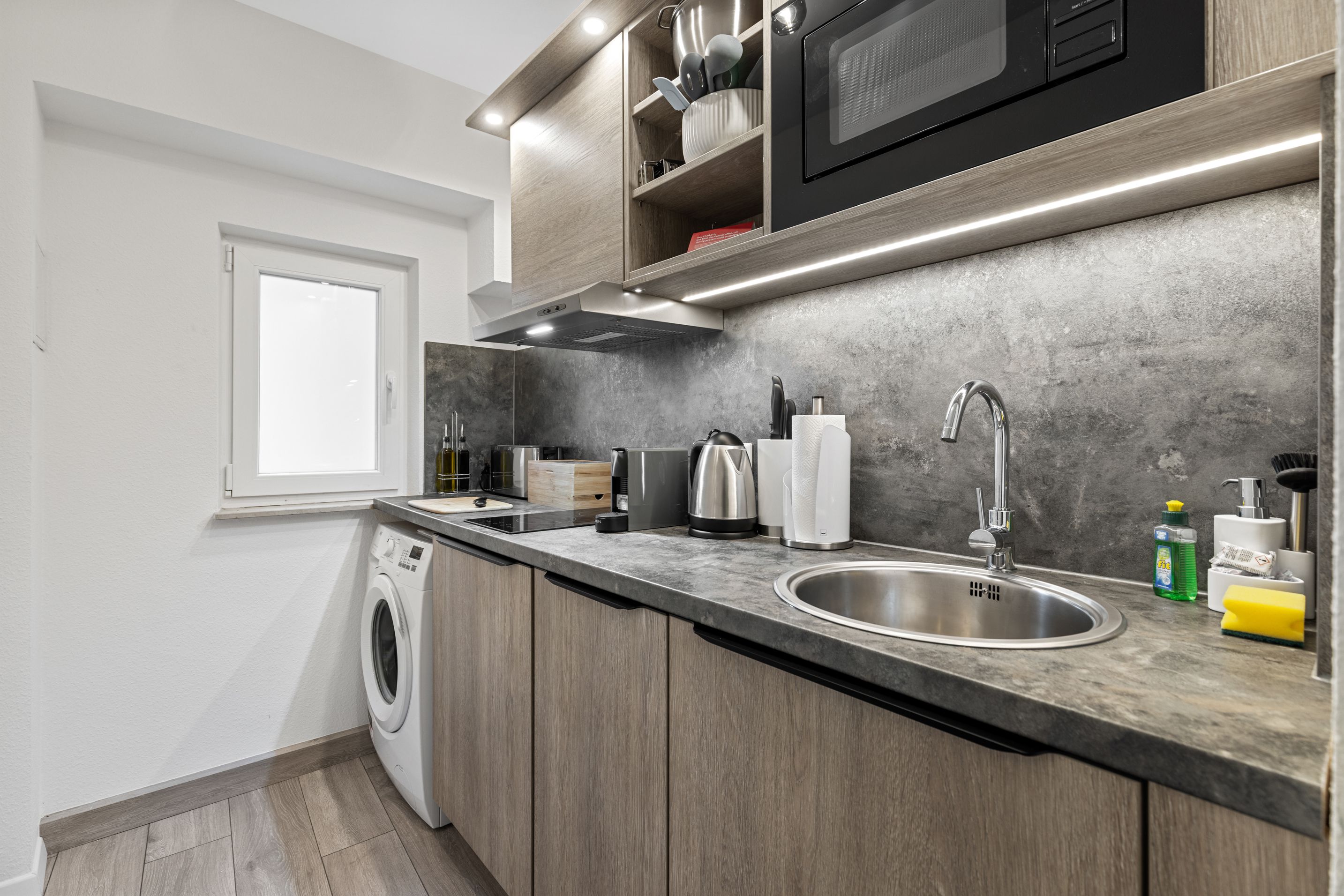  BRiGHT: Suite For 2 | Center | Kitchen | Modern  -  BRiGHT: Suite for 2 | center | kitchen | modern  - Gallery -  2