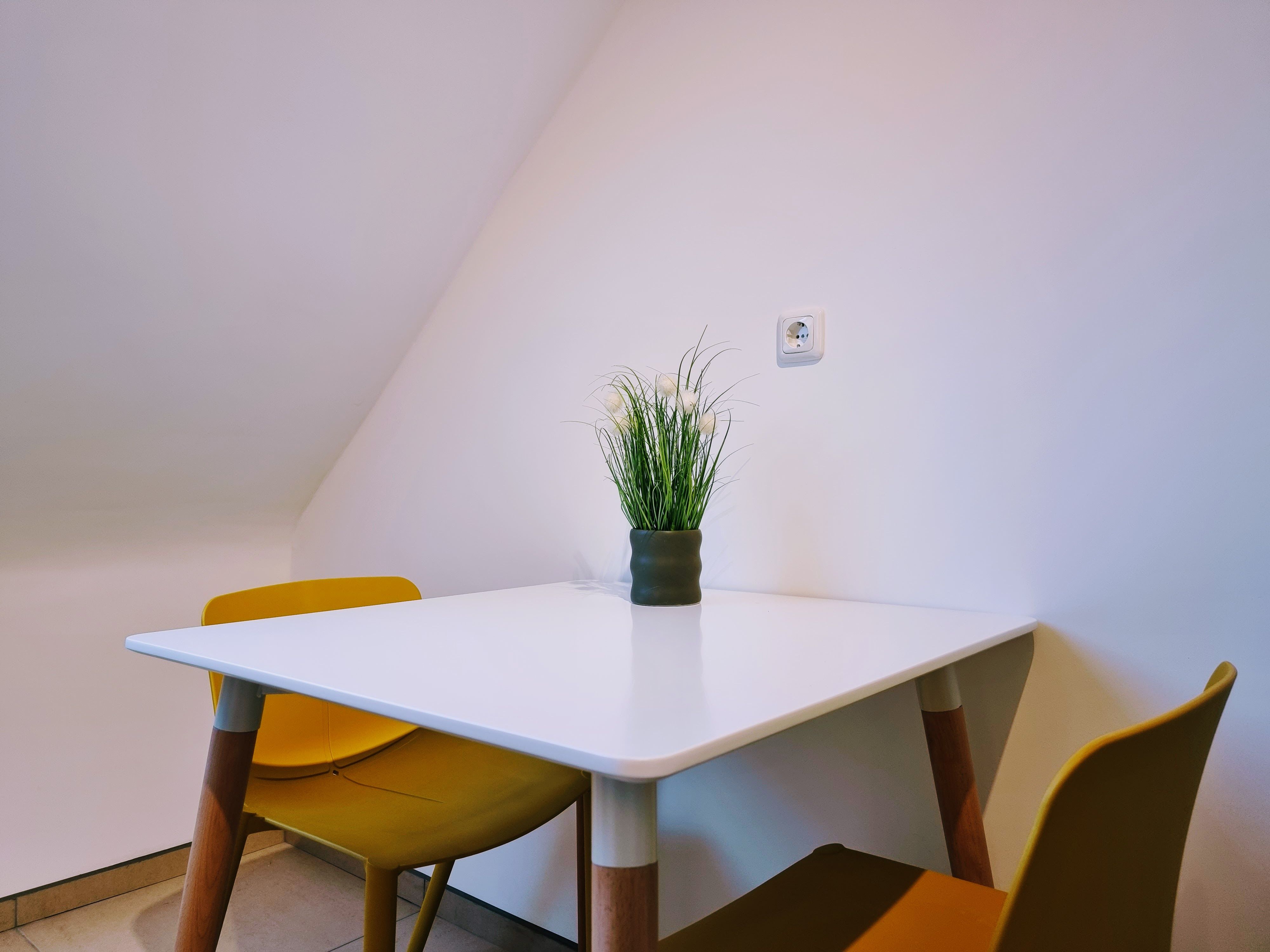 Well Located Apartment With Great Layout - 12