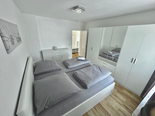 Renovated and furnished 2 room apartment including terrace near the clinic - Gallery - 25