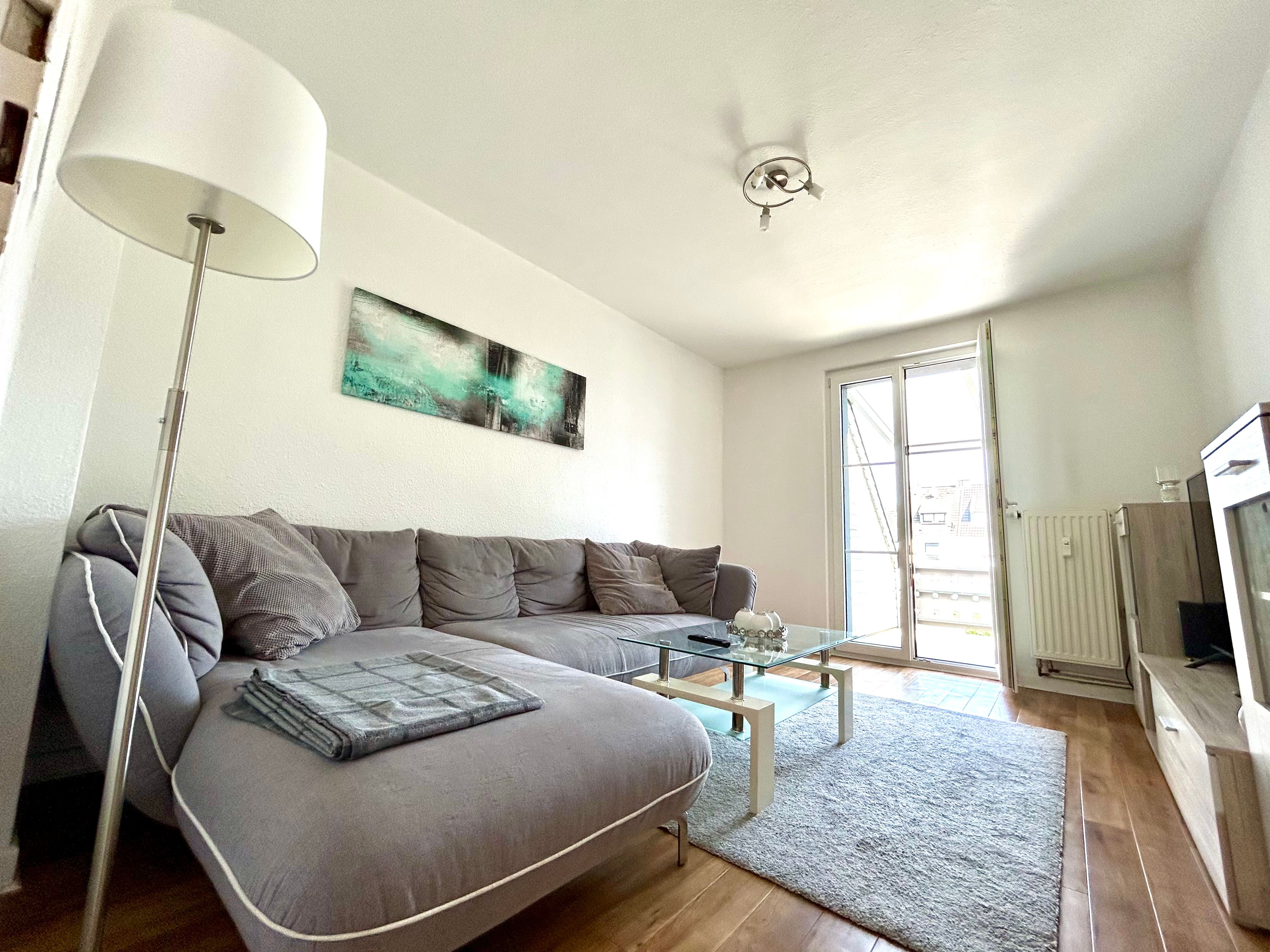 Renovated And Furnished 2 Room Apartment Including Terrace Near The Clinic - 27