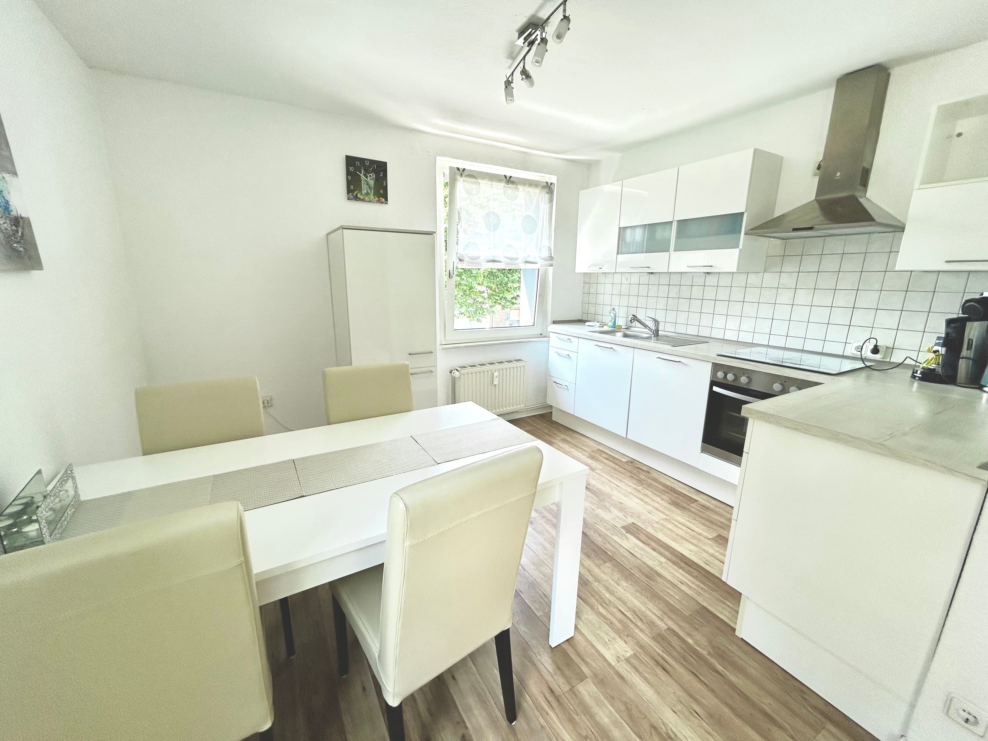 Renovated And Furnished 2 Room Apartment Including Terrace Near The Clinic - 20