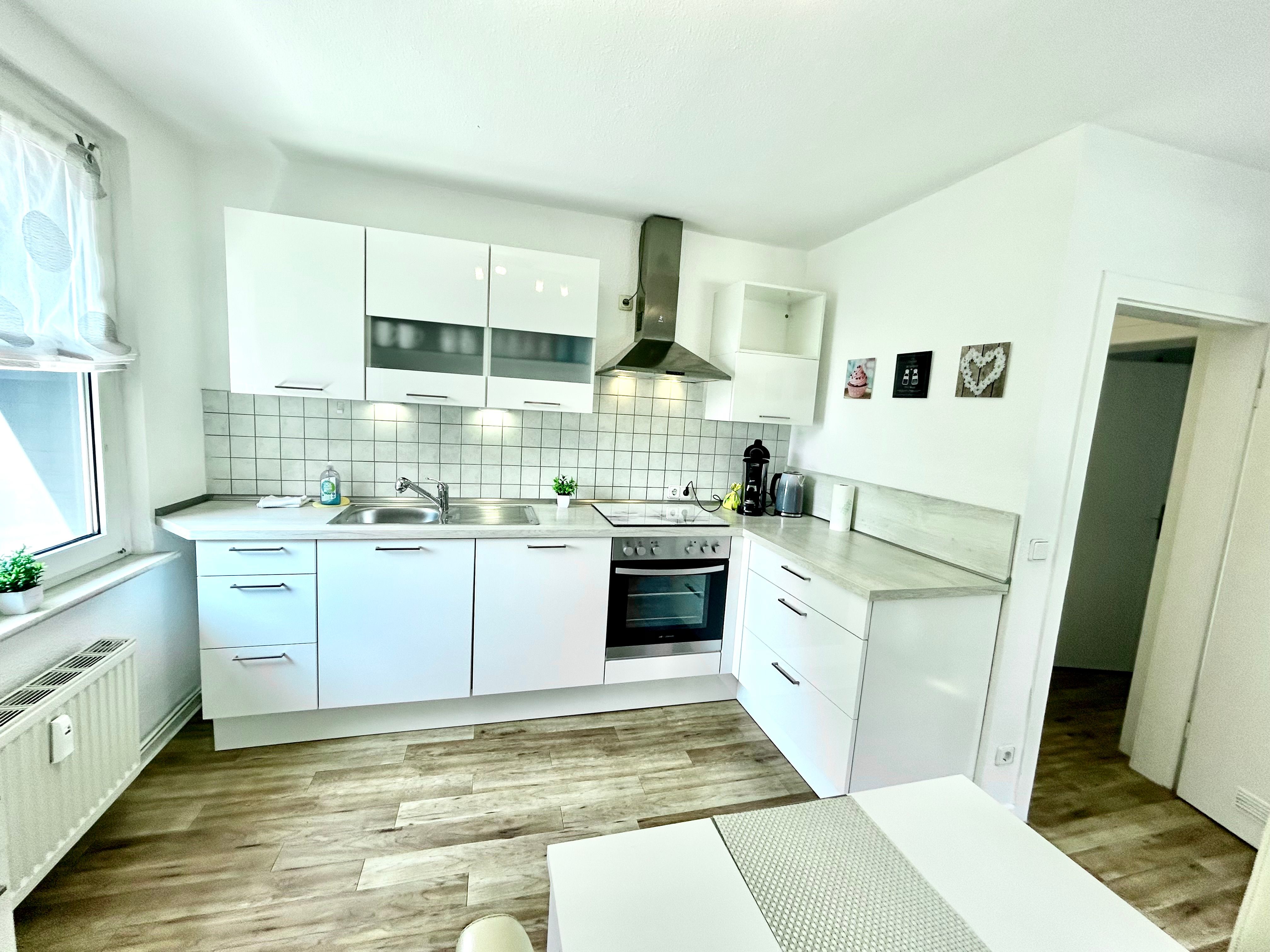 Renovated And Furnished 2 Room Apartment Including Terrace Near The Clinic - 22