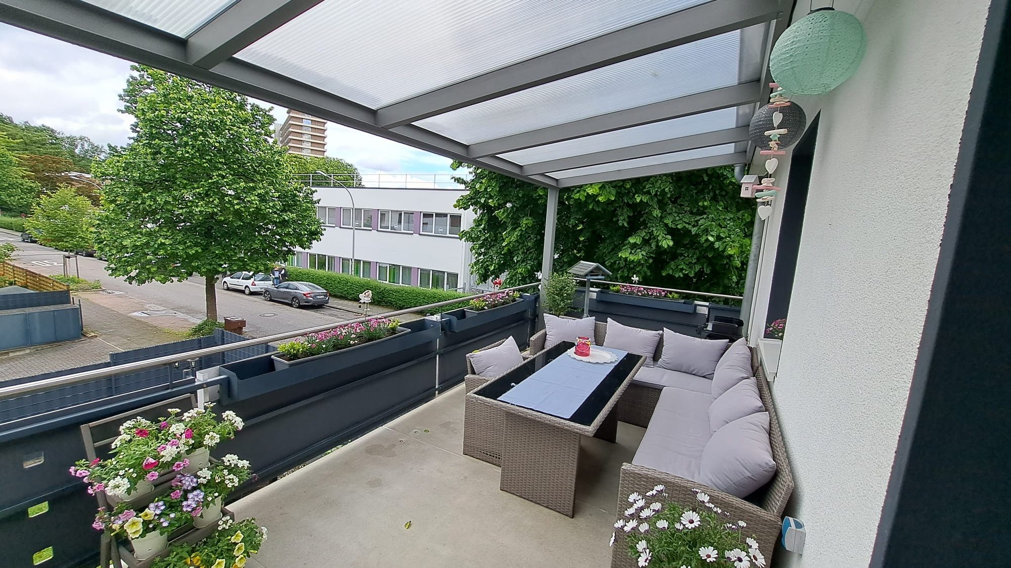 Renovated And Furnished 2 Room Apartment Including Terrace Near The Clinic - 11