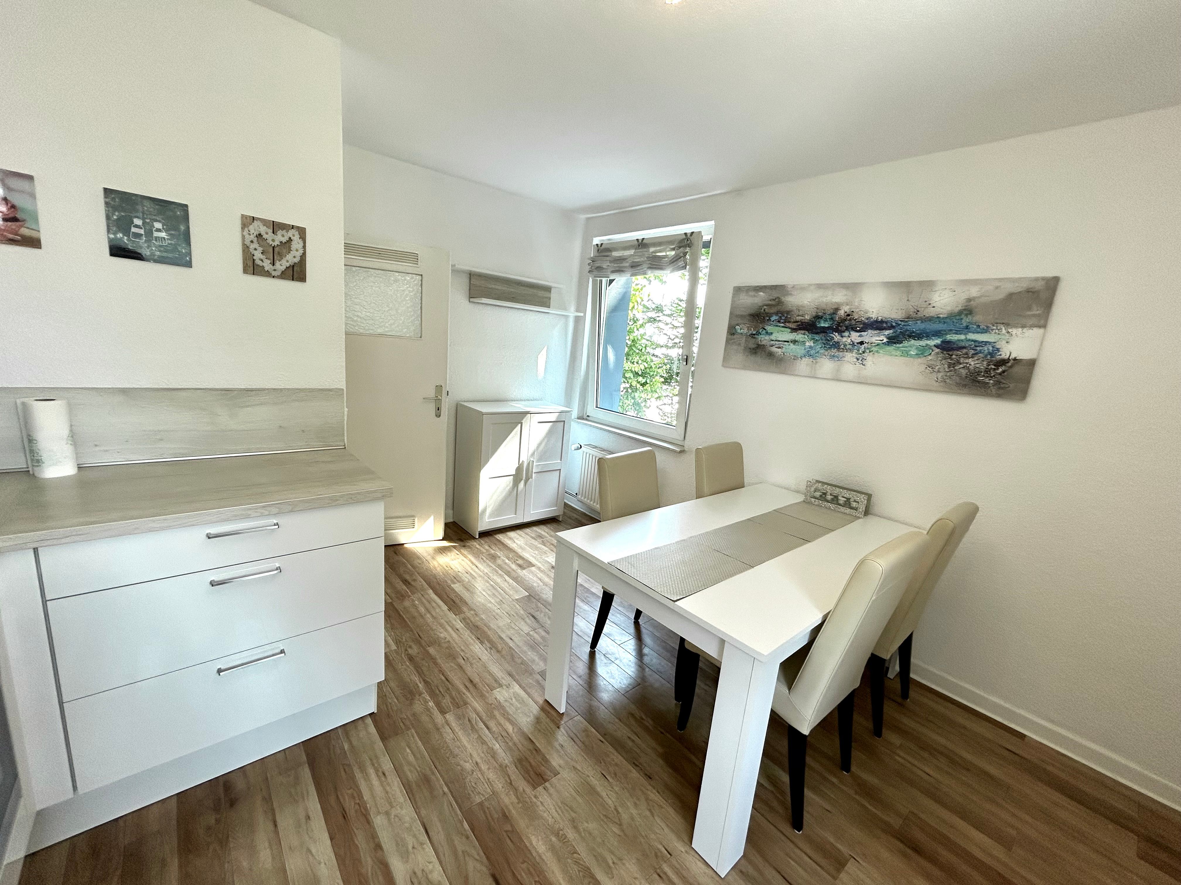 Renovated And Furnished 2 Room Apartment Including Terrace Near The Clinic - 1