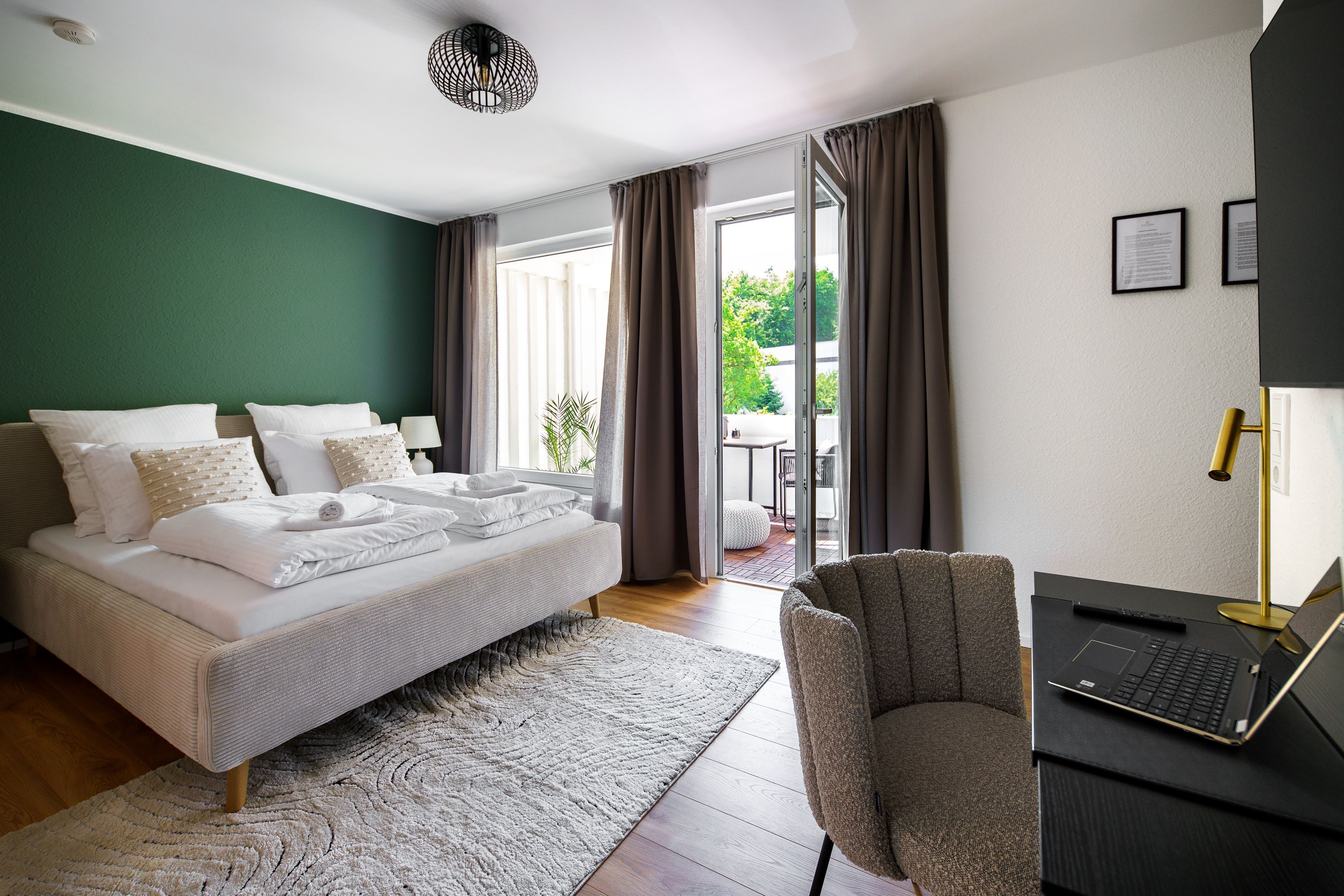  STAYTONA | Parking | Balkony | WI-FI | Netflix | WFH  -  STAYTONA | Parking | Balkony | WI-FI | Netflix | WFH  - Gallery -  14