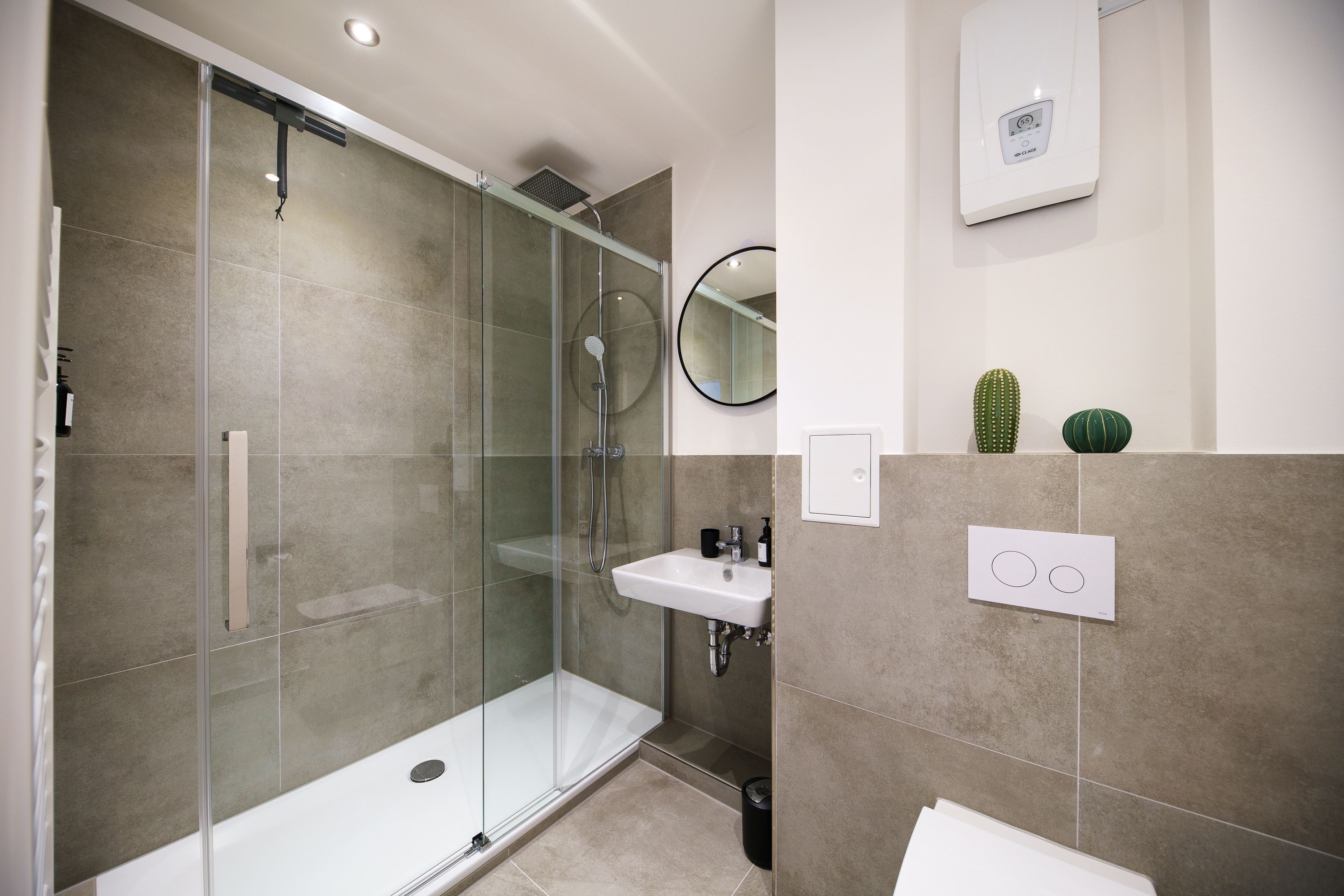  STAYTONA | Parking | Balkony | WI-FI | Netflix | WFH  -  STAYTONA | Parking | Balkony | WI-FI | Netflix | WFH  - Gallery -  8