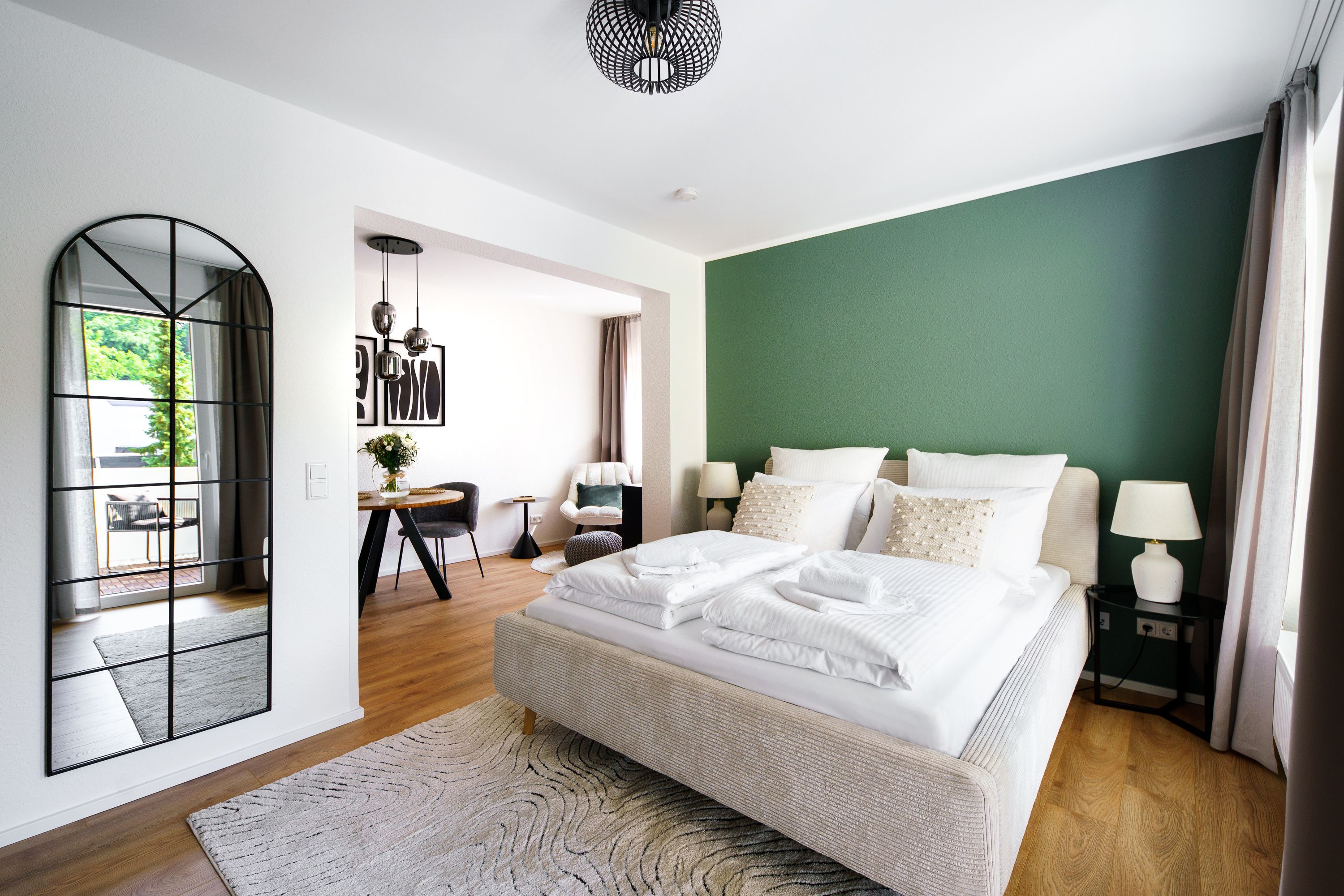  STAYTONA | Parking | Balkony | WI-FI | Netflix | WFH  -  STAYTONA | Parking | Balkony | WI-FI | Netflix | WFH  - Gallery -  16