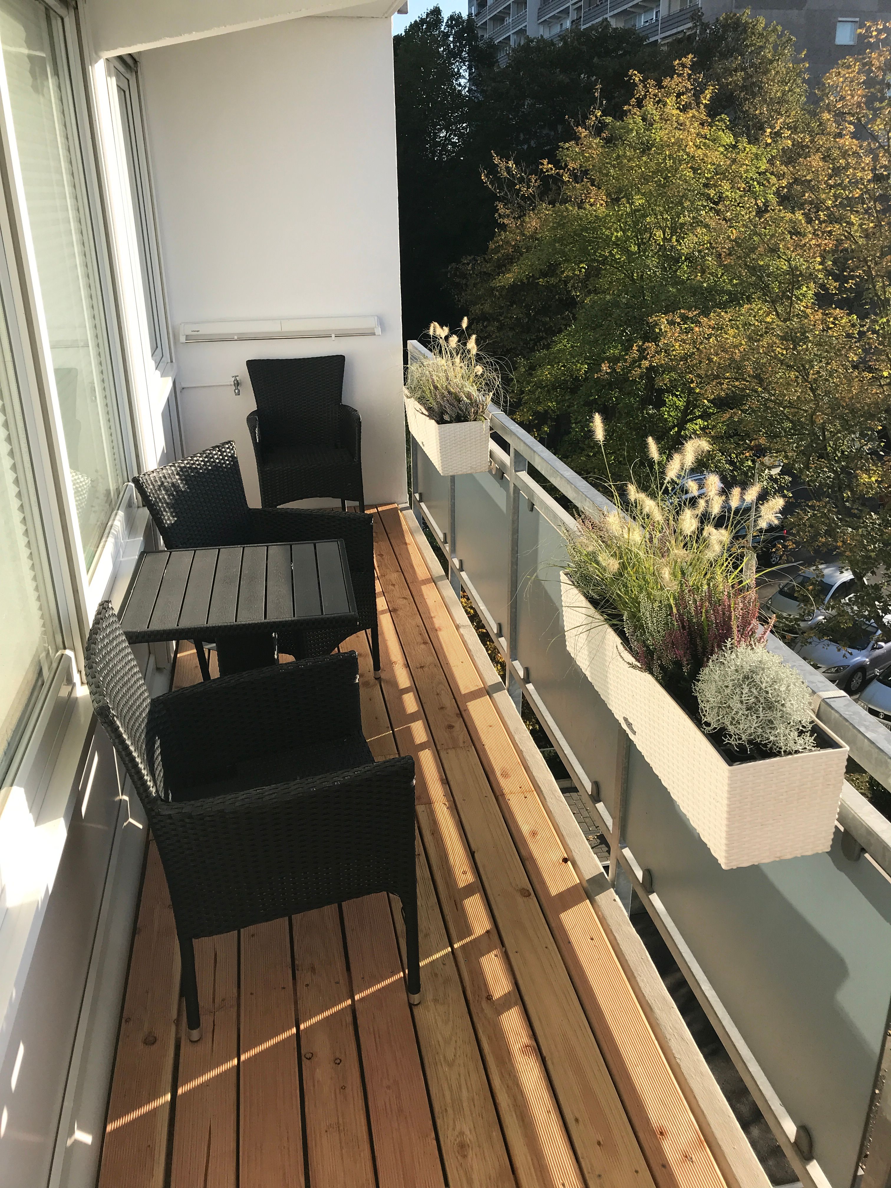 Quiet, Spacious Suite - 23