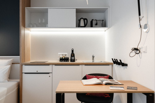 Small Business Apartment for temporary Use