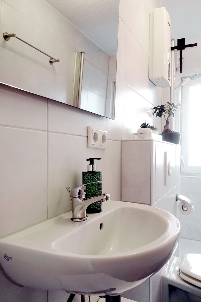  Modern, Central Apartment | Max. 4 | Troisdorf, Cologne/Bonn | Netflix+parking Space  -  Modern, central apartment | max. 4 | Troisdorf, Cologne/Bonn | Netflix+parking space  - Gallery -  17