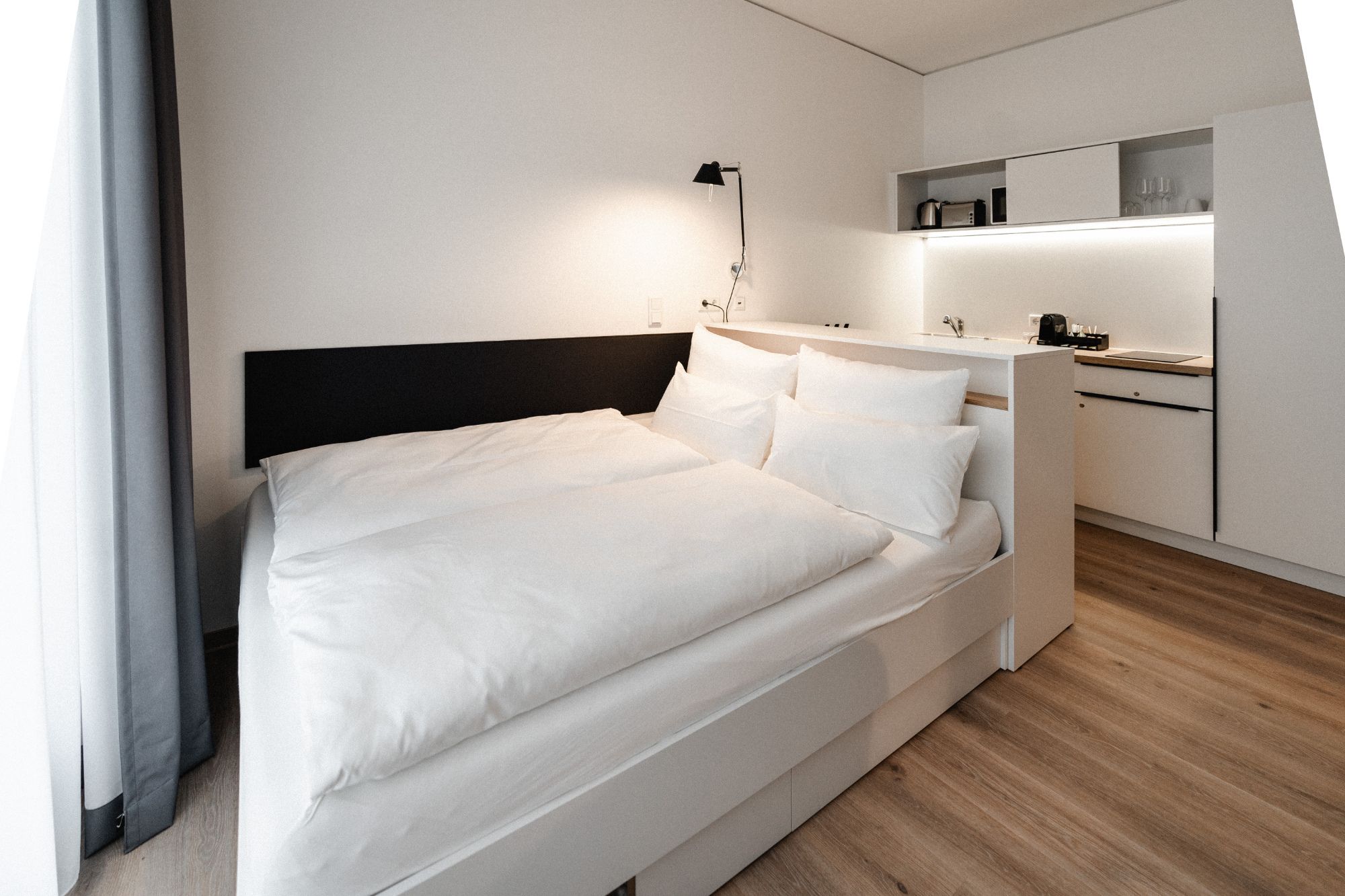  New And Modern Studio Apartment  -  New and modern Studio Apartment  - Gallery -  7