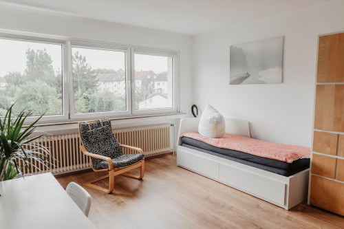 Pretty, charming flat in nice area