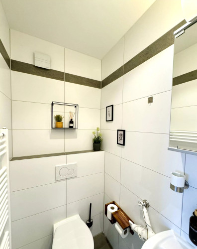Cosy light-flooded Serviced Apartment in a great location