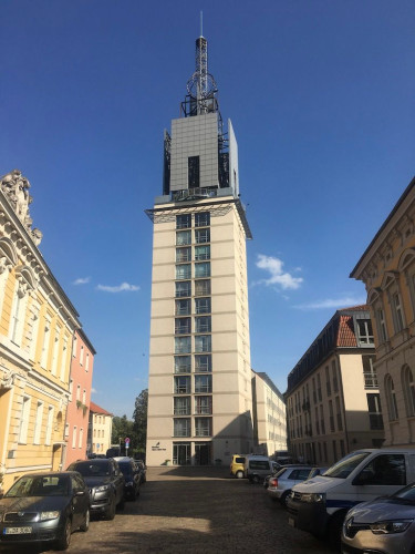 Townhouse Apartment in the city center, 50 meters from the water.