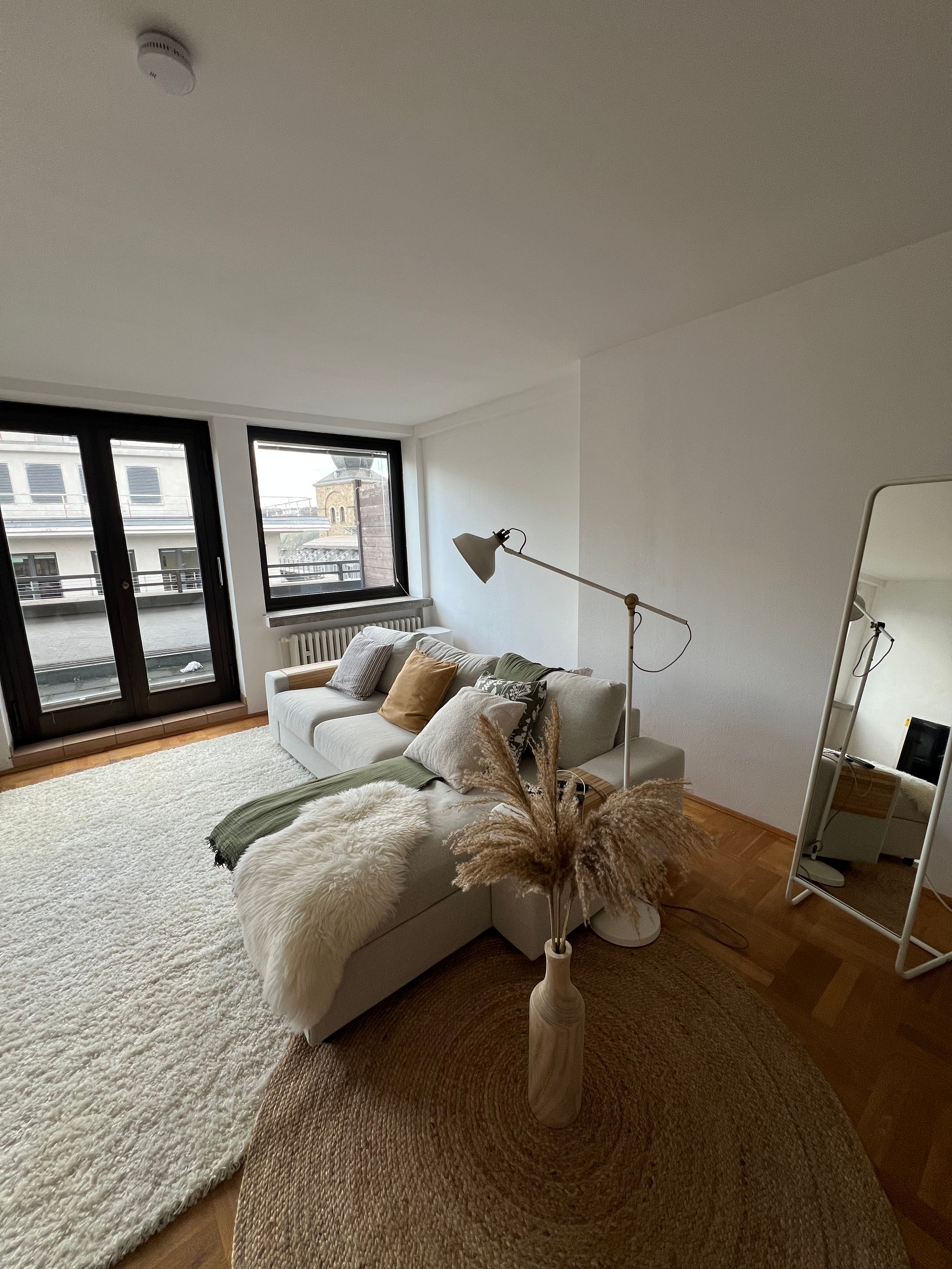  Bright & Cozy Private Penthouse In The Heart Of Wuppertal  -  Bright & cozy private penthouse in the heart of Wuppertal  - Gallery -  18