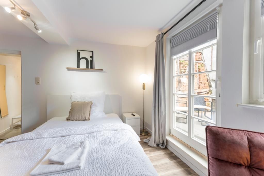  Pure Old Town In The Heart Of Marburg  -  Pure old town in the heart of Marburg  - Gallery -  10