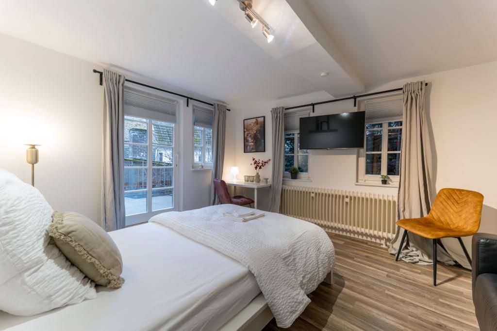  Pure Old Town In The Heart Of Marburg  -  Pure old town in the heart of Marburg  - Gallery -  11