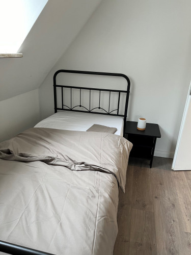 Cozy 2-Bedroom Apartment in Lübeck - Perfect for Families or Colleagues - Gallery - 3