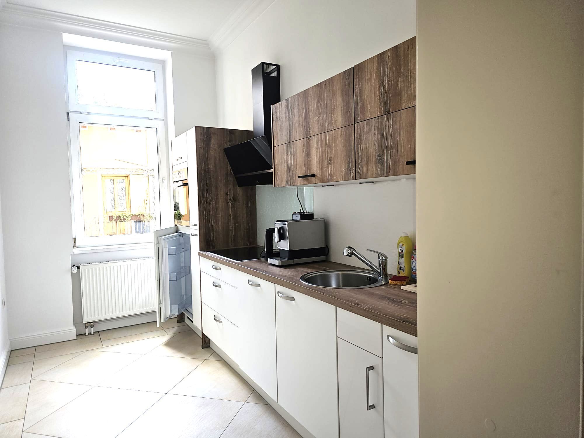 Quiet Apartment In A Central Location - 4