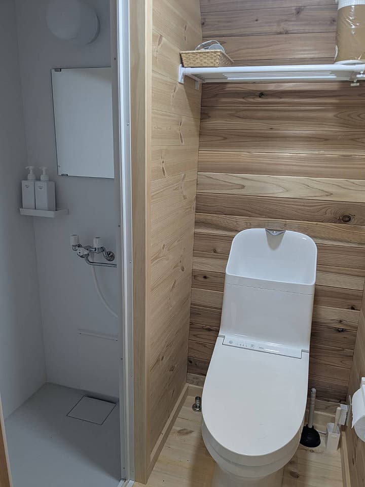  Tiny Home With Private Bathroom  -  Goichō Home  - Gallery -  5