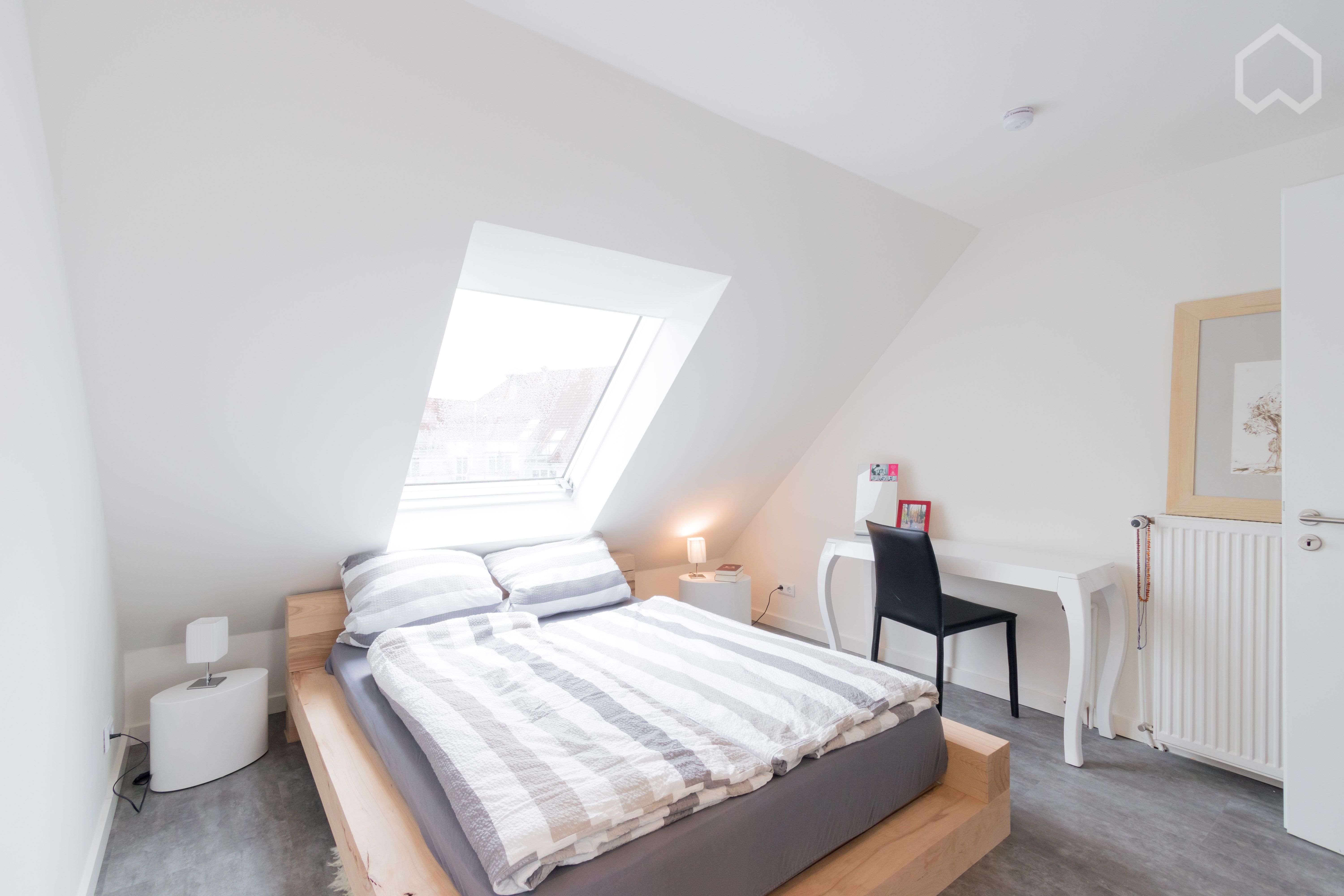 Spacious And Cozy Suite In Nice Area With Balcony - 21