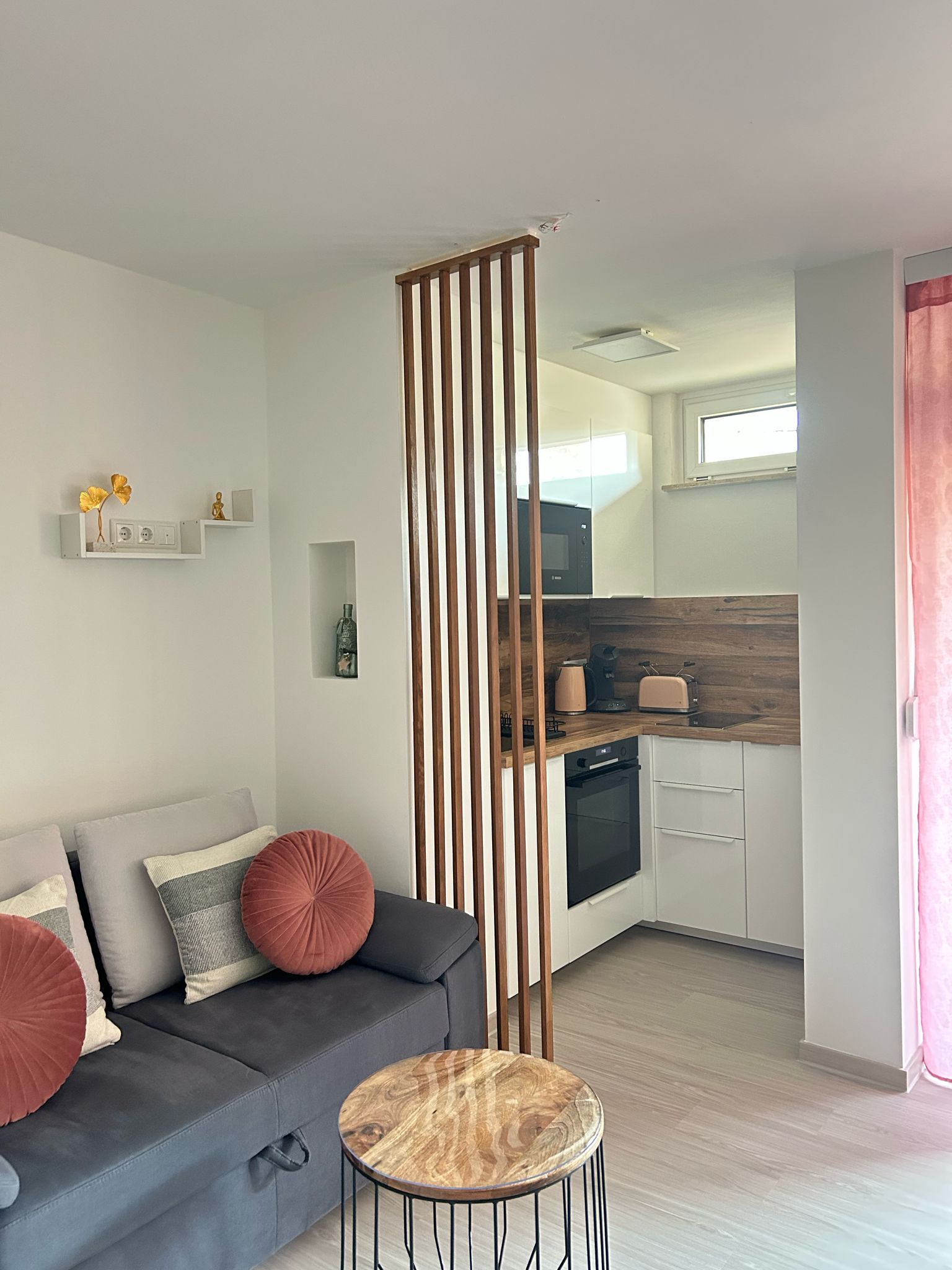  Lilis Apartment Mit Dem Balkon  -  Lilis Apartment mit dem Balkon  - Gallery -  4