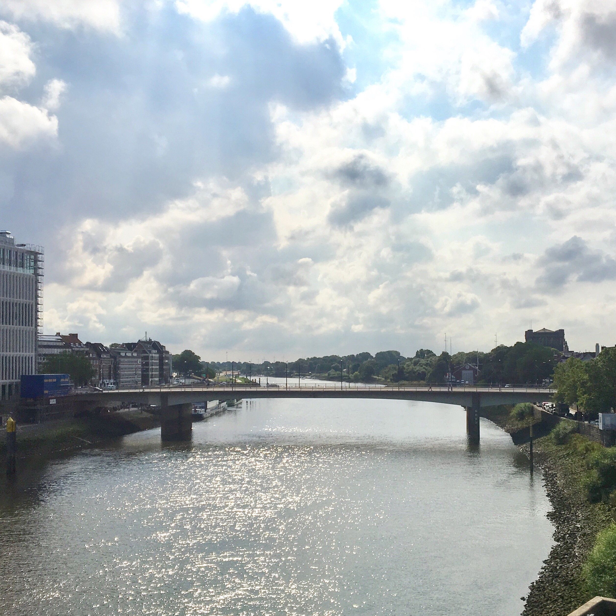 Beautiful Apartment On The Banks Of The Weser With Panoramic View Of The Historic Old Town, Directly - 4