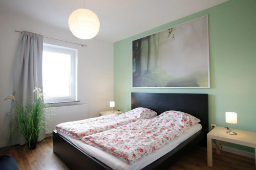 Well cut 3-room apartment in the trendy district of St. Pauli