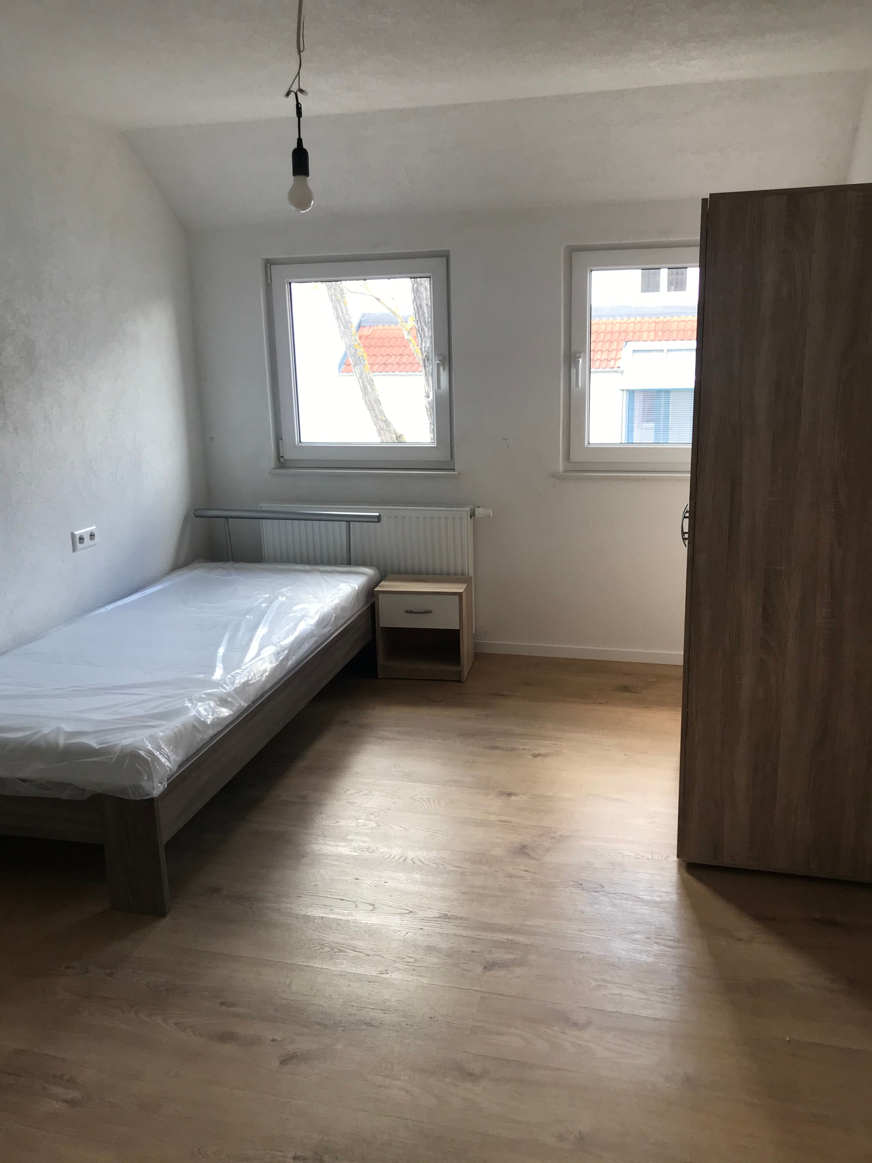 Quiet & Cute Flat In Vibrant Neighbourhood, Böblingen - 8