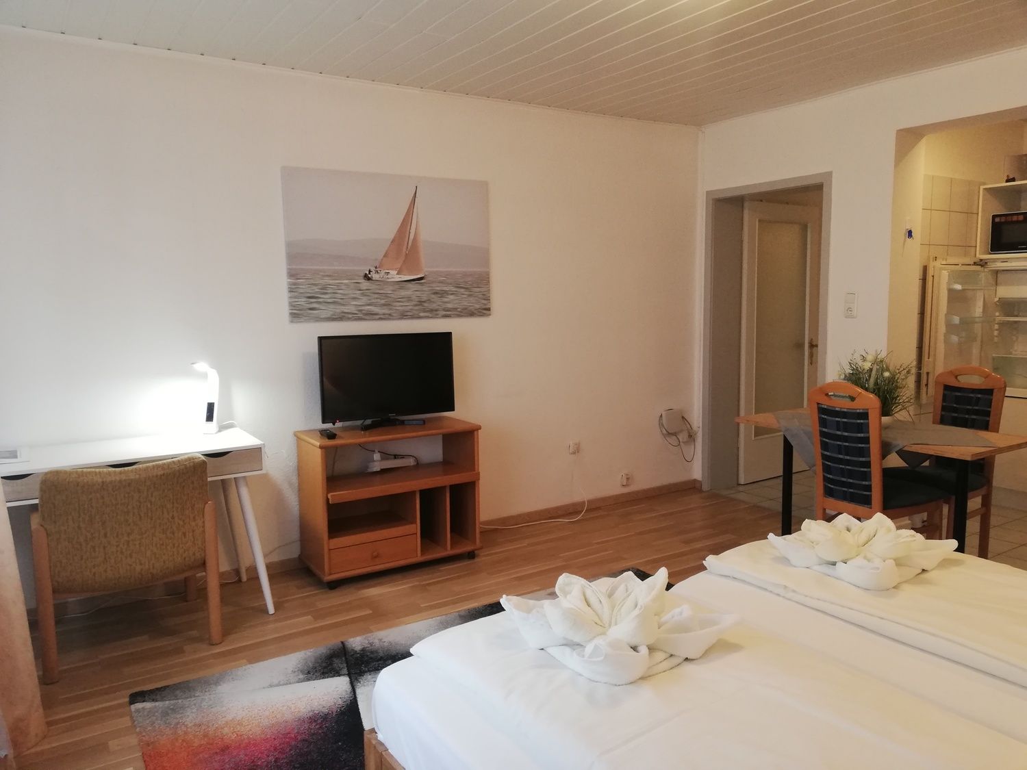  Bright & Homelike Temporary Apartment In Popular Area  -  Bright & homelike temporary apartment in popular area  - Gallery -  21