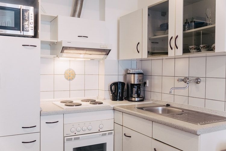  Bright & Homelike Temporary Apartment In Popular Area  -  Bright & homelike temporary apartment in popular area  - Gallery -  15