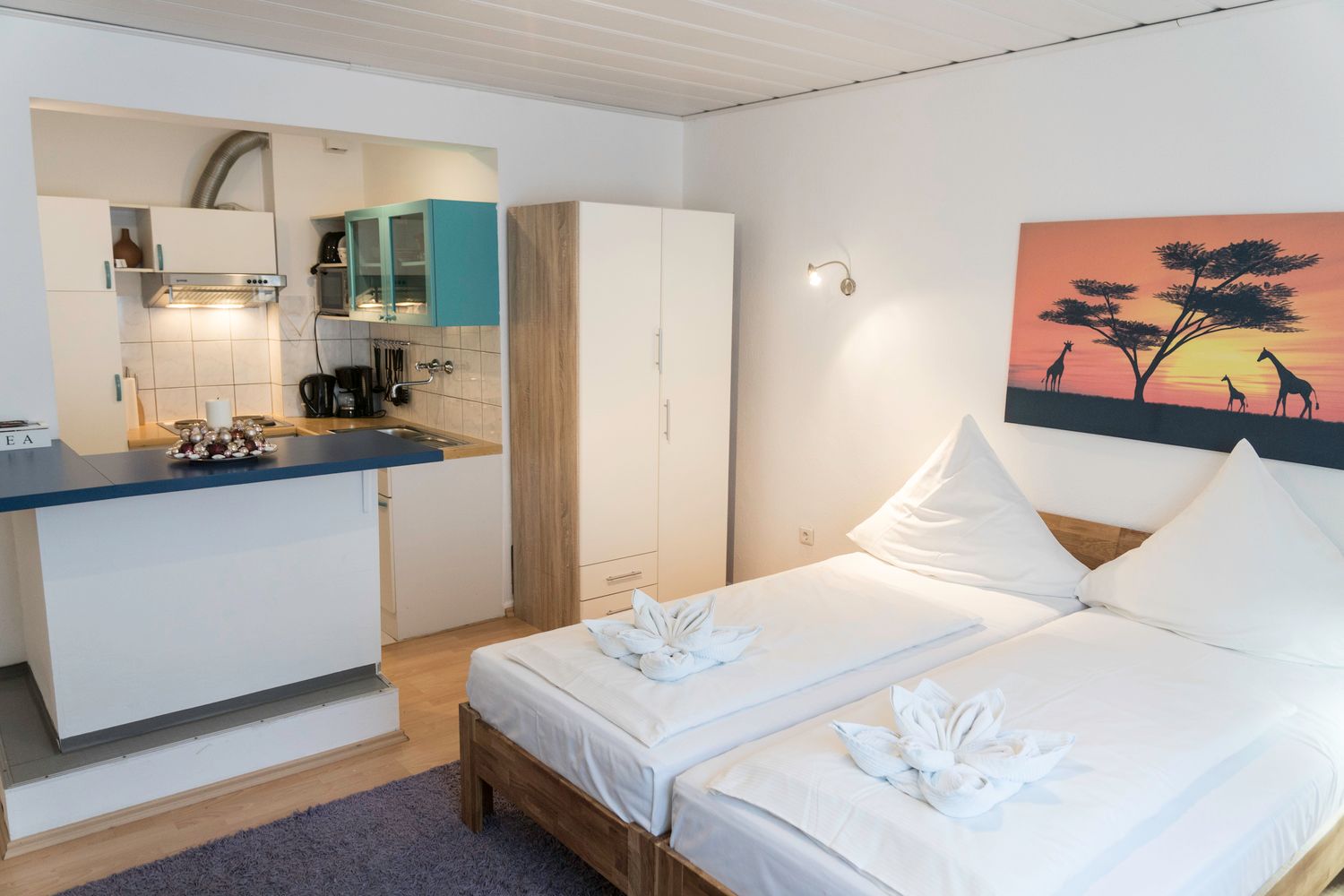  Bright & Homelike Temporary Apartment In Popular Area  -  Bright & homelike temporary apartment in popular area  - Gallery -  20